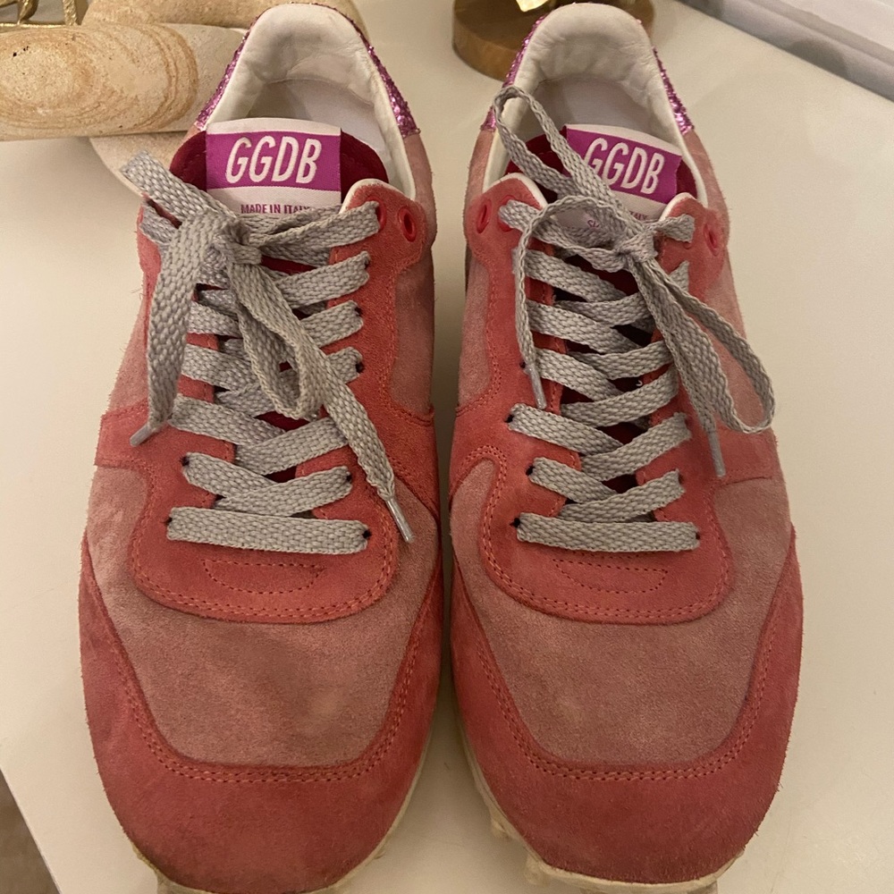 Golden Goose Starland Sneakers Sz 39 ⭐️